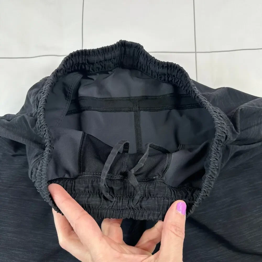 Lululemon Shorts Mens XS Black Pace Breaker Linerless Athletic 5